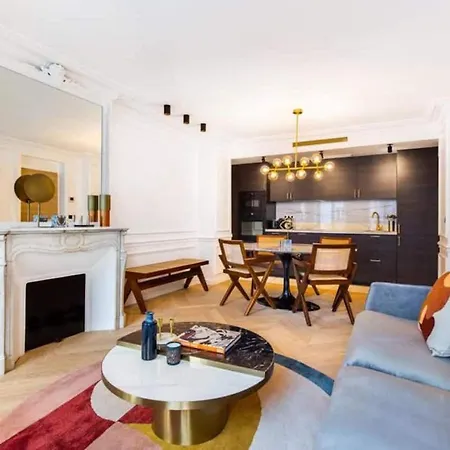 Newly Rebuilt By Architect - Center Of Appartamento