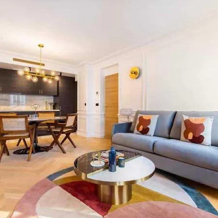 Newly Rebuilt By Architect - Center Of Appartamento