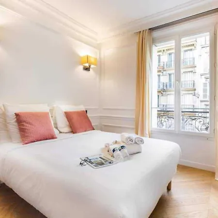 Newly Rebuilt By Architect - Center Of Appartamento Parigi